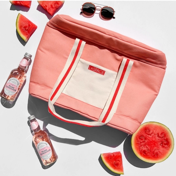 L*SPACE Coastal Cooler Bag - Coral - Picture 1 of 7